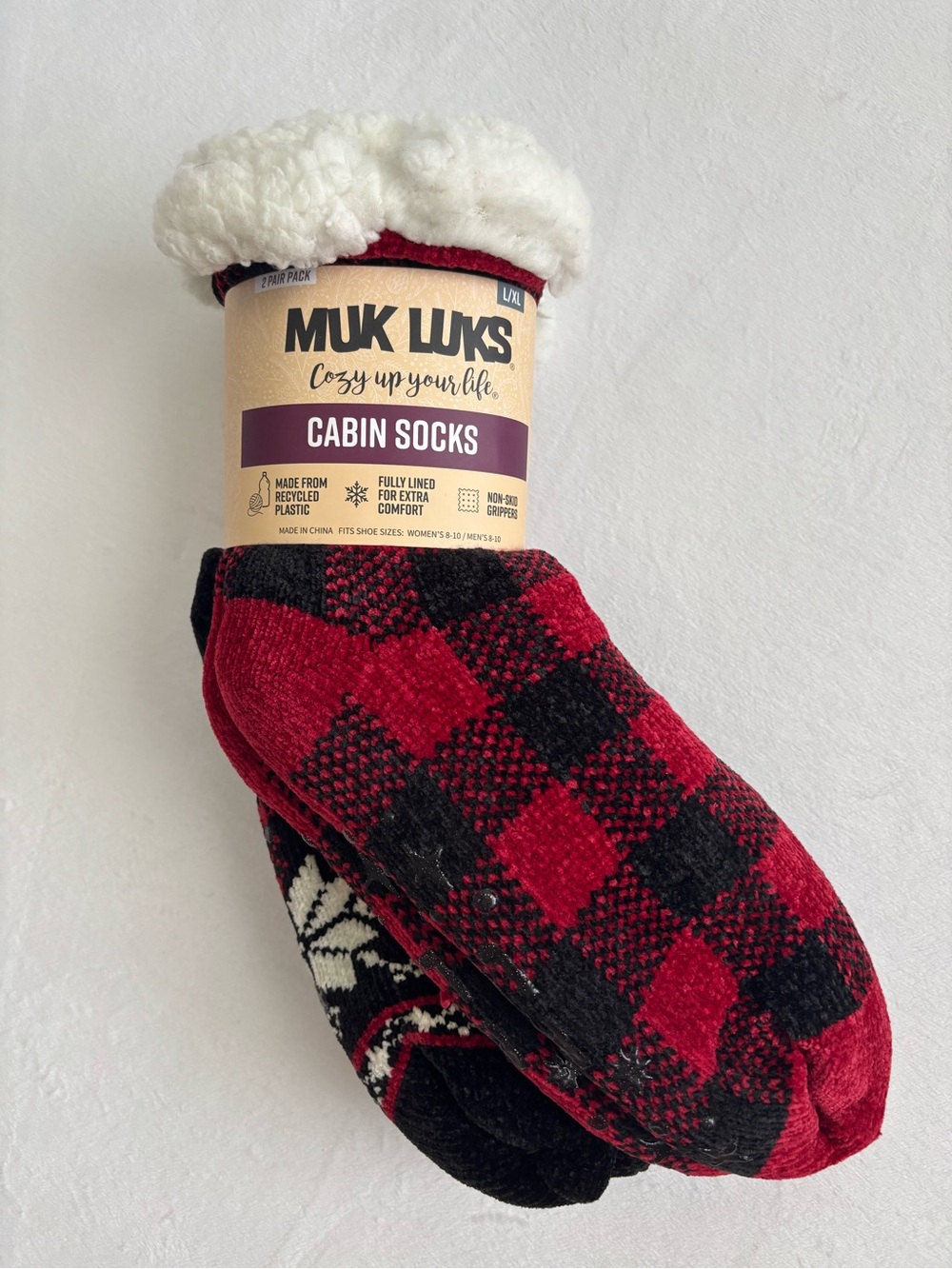 Muk Luks Cabin Socks Two Pairs Non Skid Size L/XL NWT
